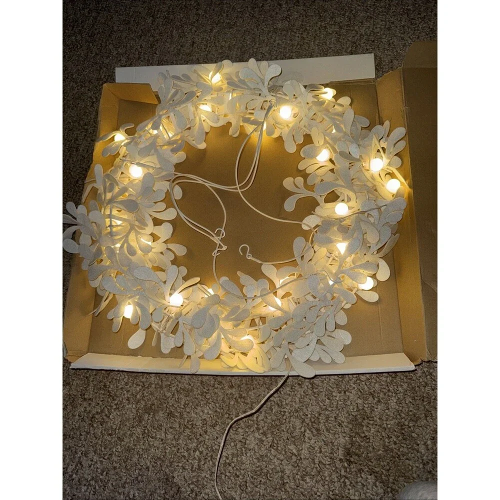 IKEA STRÅLA LED Holiday Decorative Chandelier DISCONTINUED 21x21 “ No Tex Cones